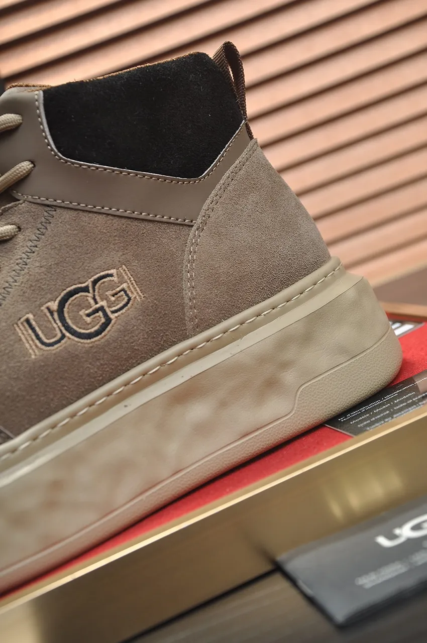 Men's shoes 💰640💶 [UGG] (full wool lining) top-end high-quality fur-in-one warm snow boots from Australia's warm luxury brand men's shoes, UGG-5877 official website synchronized, made of imported cowhide, carefully sewn...Imported rubber foam outsole (comfortable, soft, wear-resistant) The quality is really great...Exquisite workmanship, you can't put it down at first sight, available in sizes 39-44